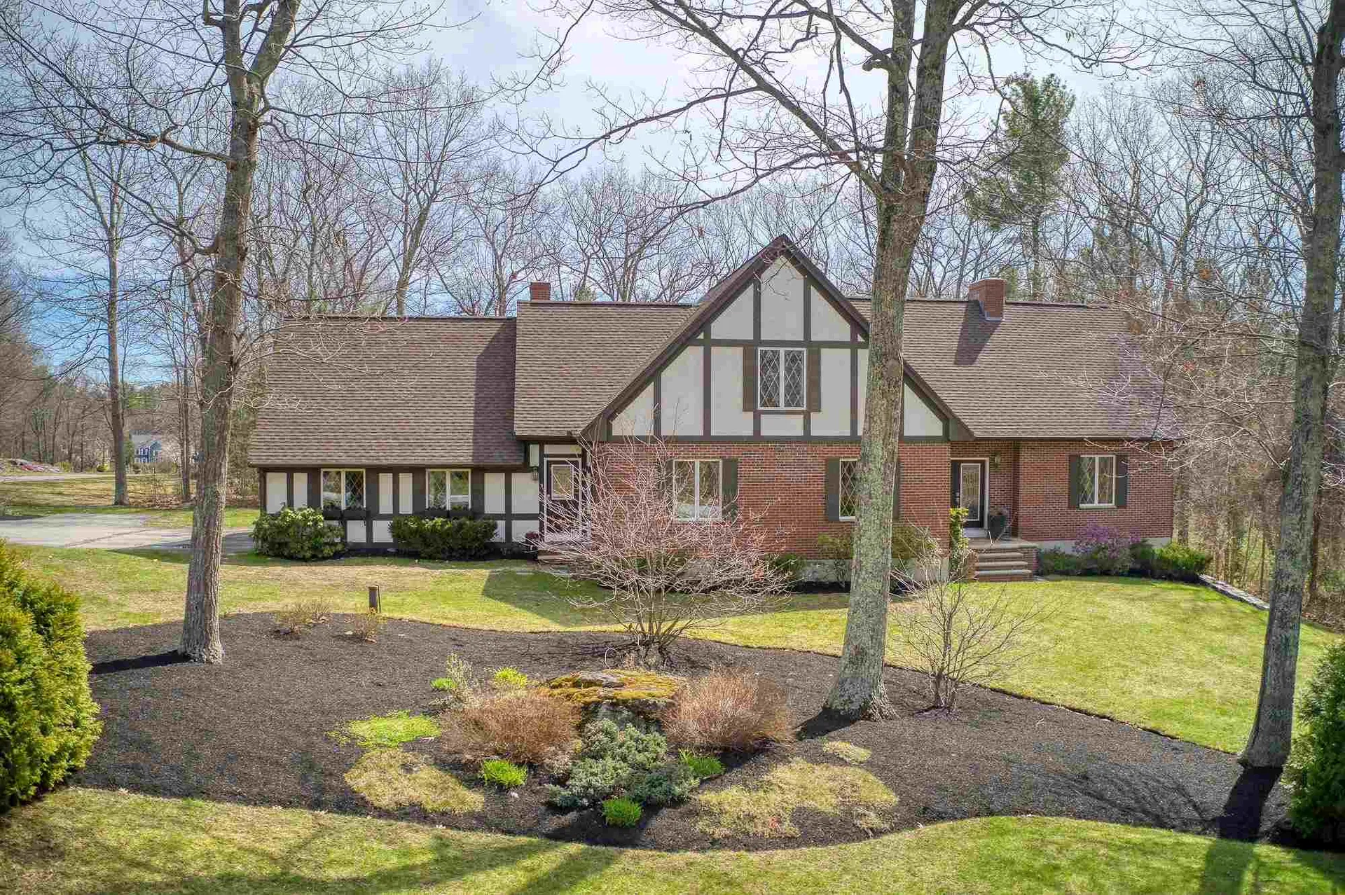 9 Faith Road Windham NH 03087