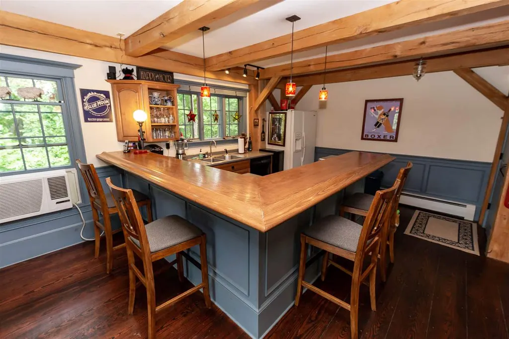 151 Westfall Road Pelham NH 03076