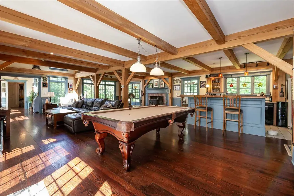151 Westfall Road Pelham NH 03076
