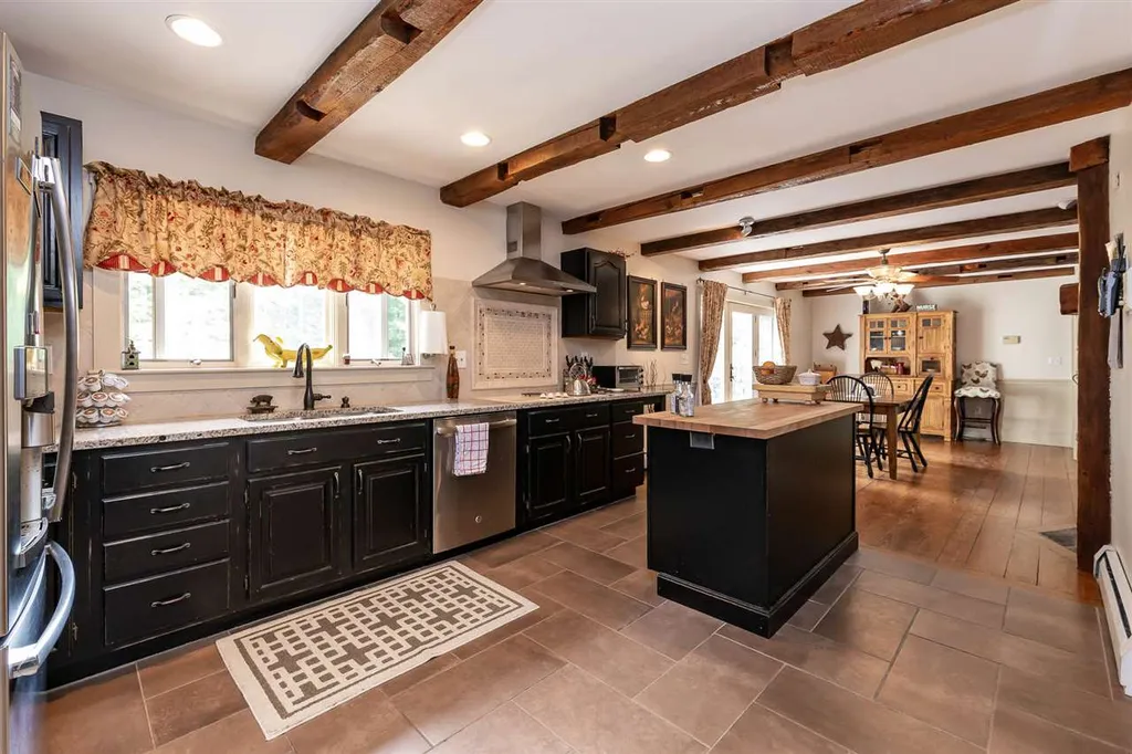 151 Westfall Road Pelham NH 03076
