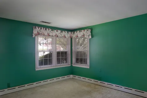 56 Allerton Avenue Brattleboro VT 05301
