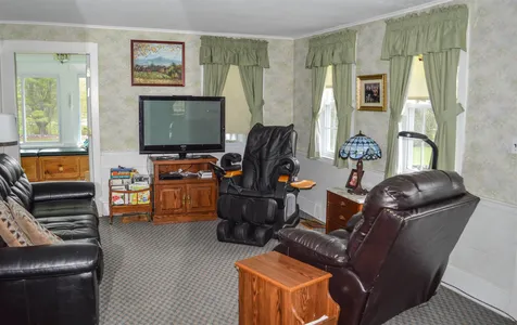 19 Taft Road Swanzey NH 03446