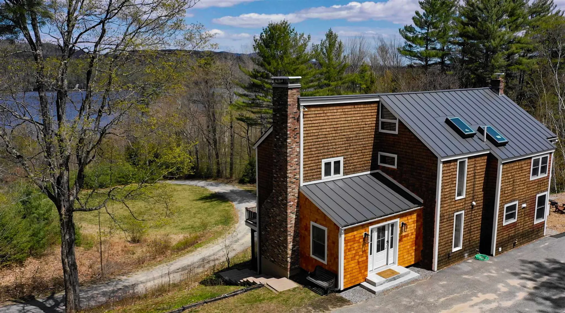408 Bunker Road New London NH 03257