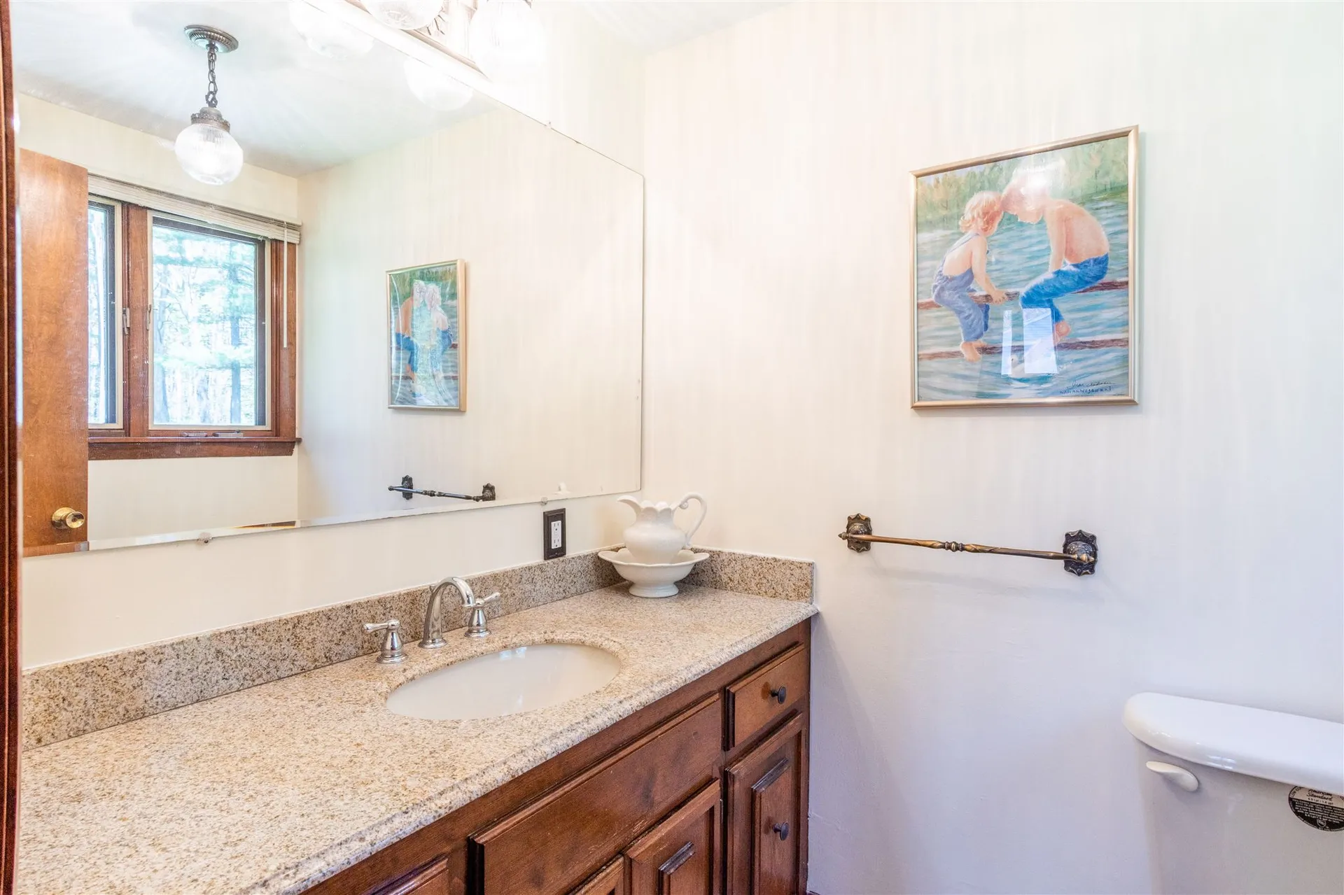 32 Townsend Avenue Salem NH 03079