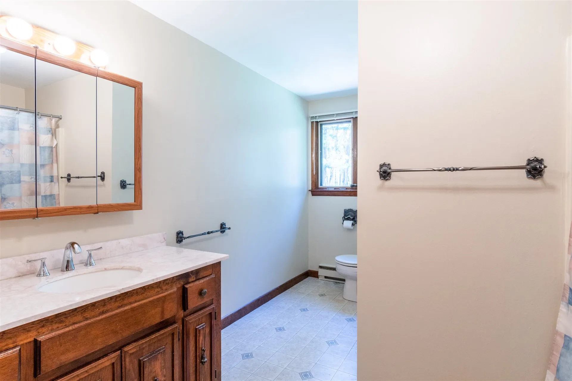 32 Townsend Avenue Salem NH 03079