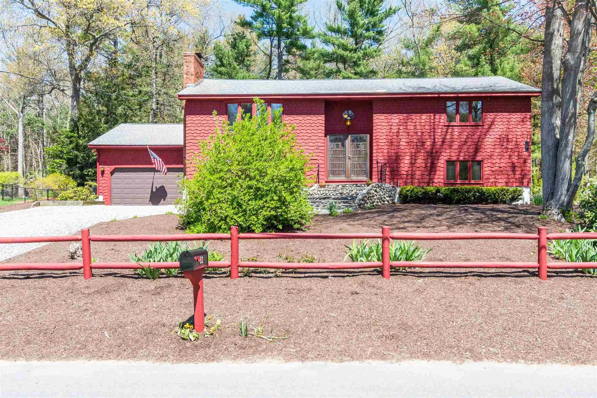 32 Townsend Avenue Salem NH 03079