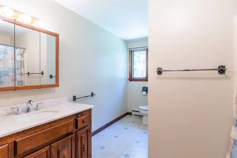 32 Townsend Avenue Salem NH 03079