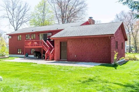 32 Townsend Avenue Salem NH 03079