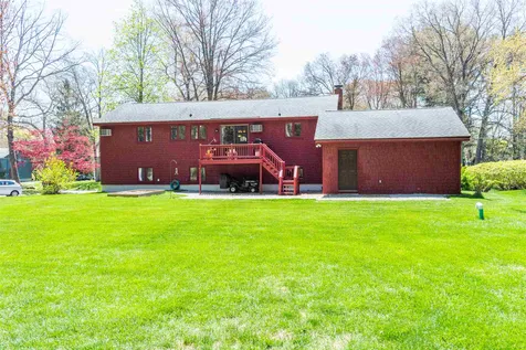 32 Townsend Avenue Salem NH 03079