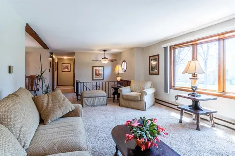 32 Townsend Avenue Salem NH 03079