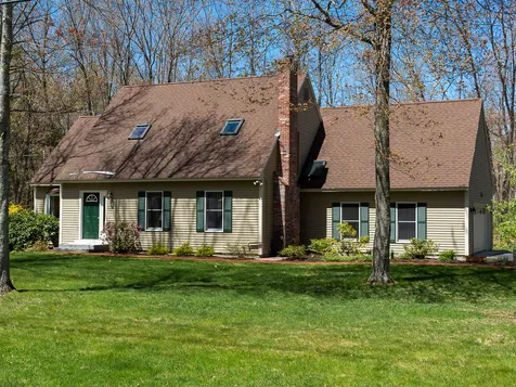 49 James Farm Road Lee NH 03861