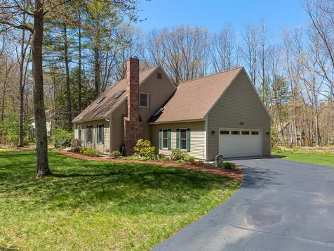 49 James Farm Road Lee NH 03861