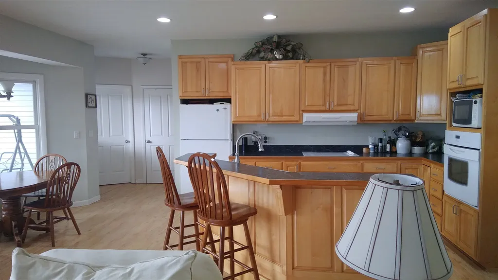 348 Pinnacle Hill Road New Hampton NH 03256