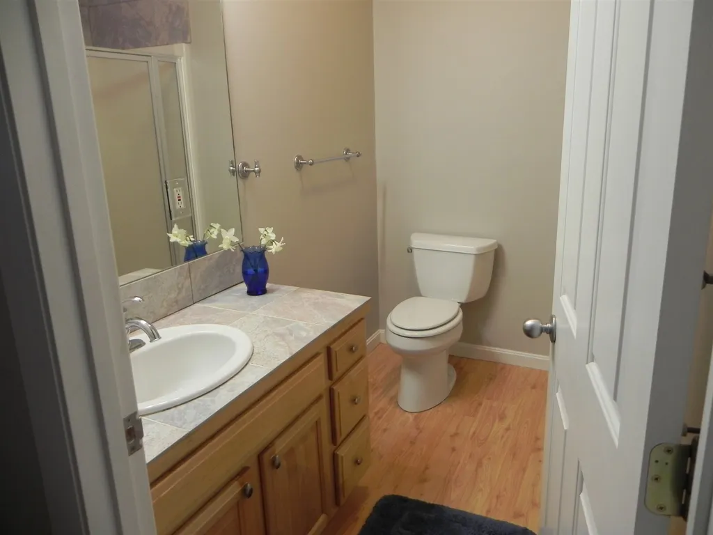348 Pinnacle Hill Road New Hampton NH 03256