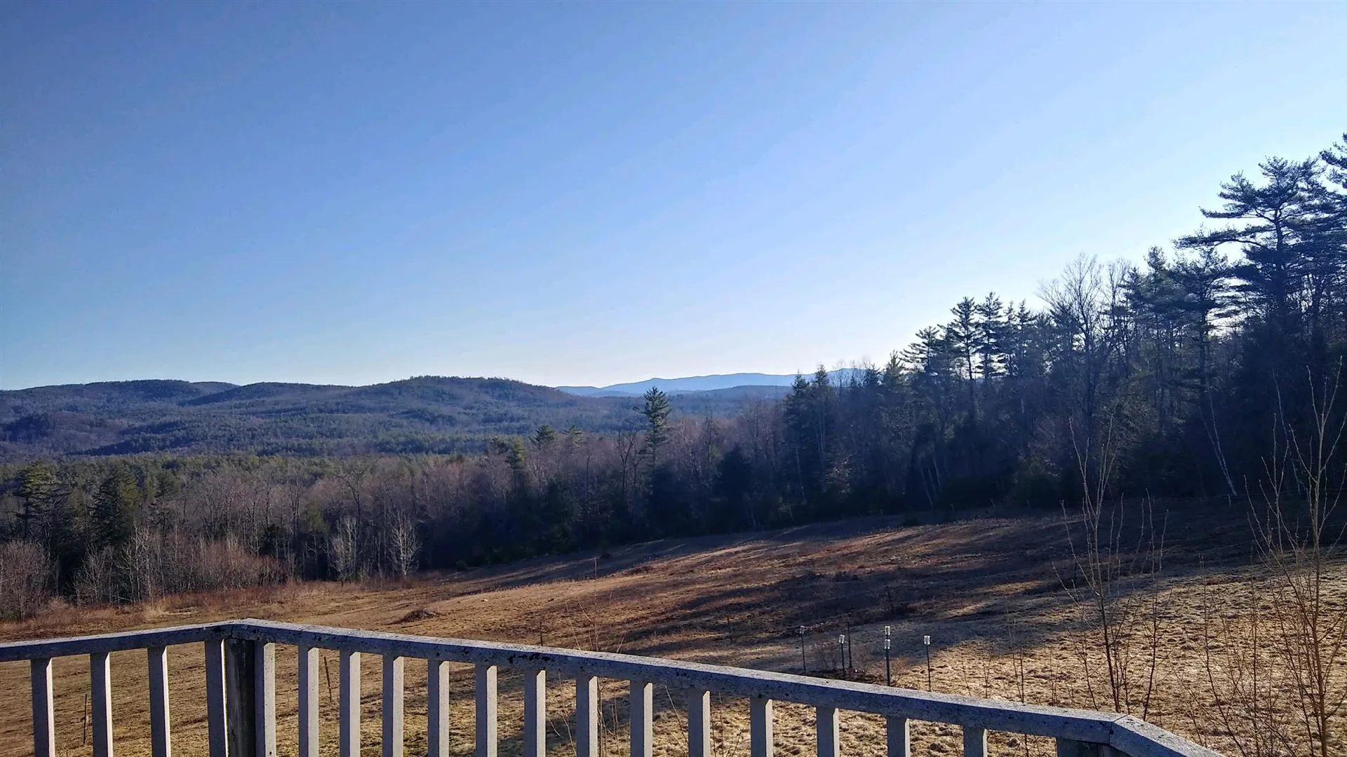 348 Pinnacle Hill Road New Hampton NH 03256