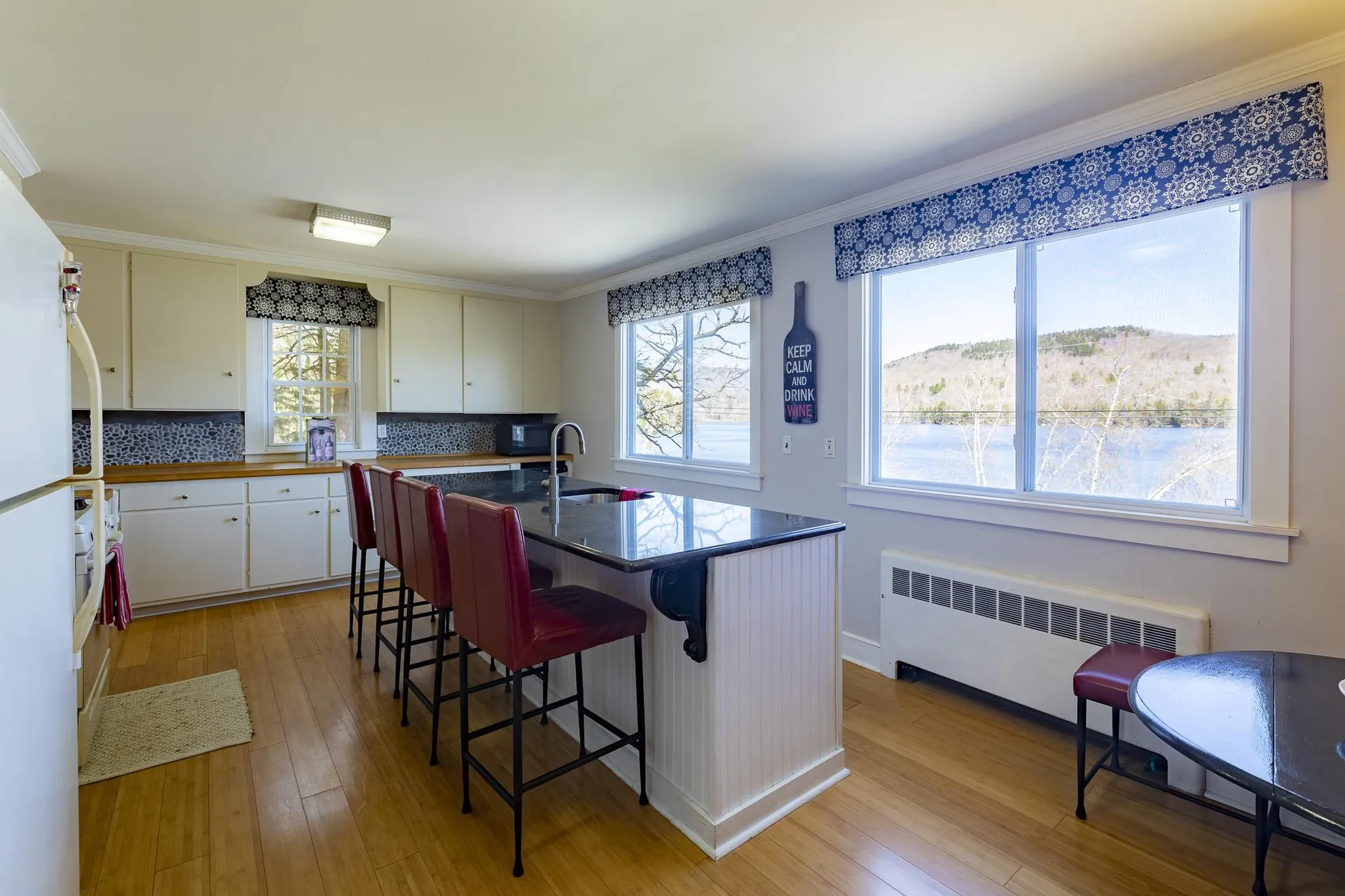 2497 Stinson Lake Road Rumney NH 03266