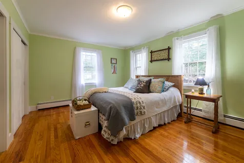 2497 Stinson Lake Road Rumney NH 03266