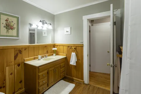 2497 Stinson Lake Road Rumney NH 03266