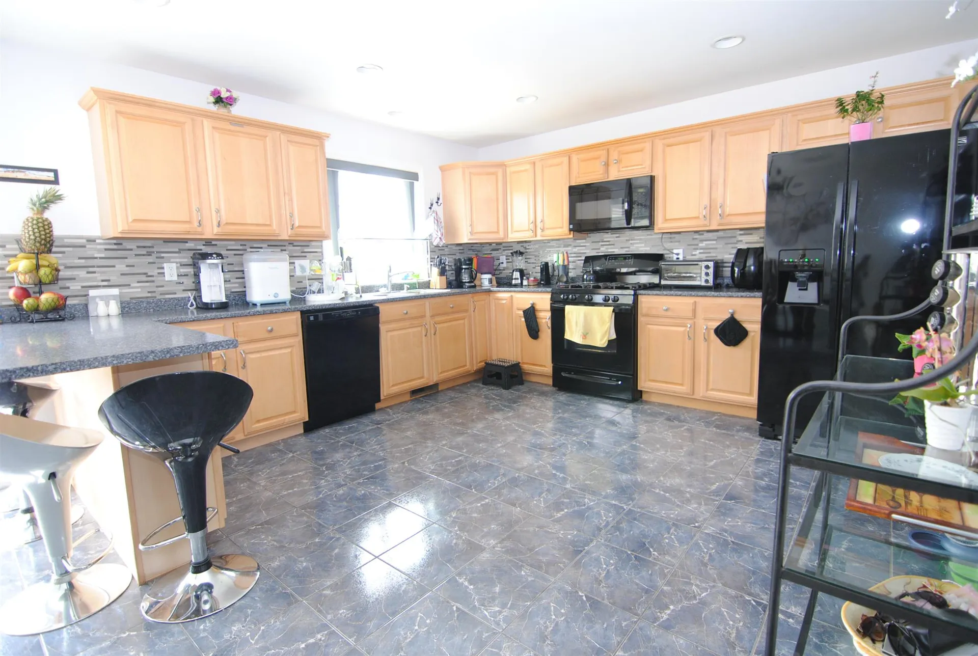 9B Farnum Court Hudson NH 03051