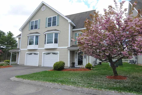 9B Farnum Court Hudson NH 03051