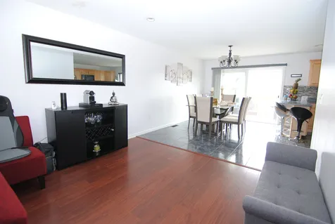 9B Farnum Court Hudson NH 03051