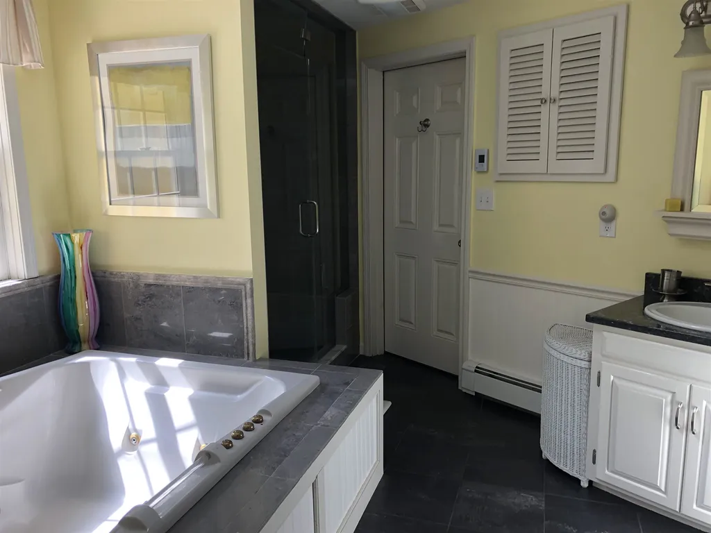 14 Hunter Place Exeter NH 03833
