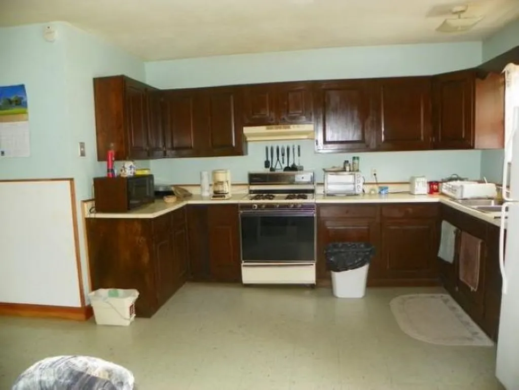 79 Maple Street Bethlehem NH 03574