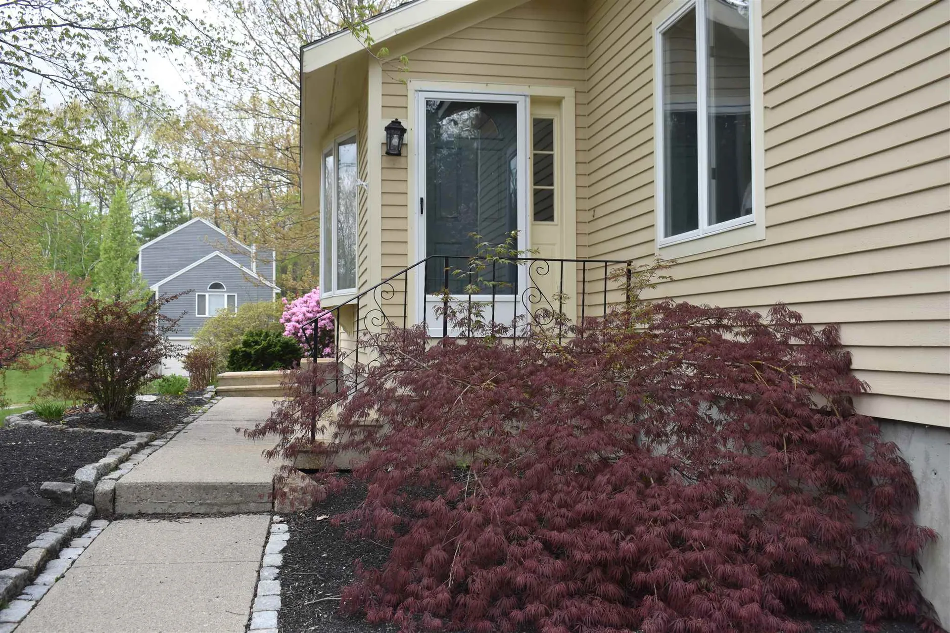 2 Nancy Lane Hooksett NH 03106