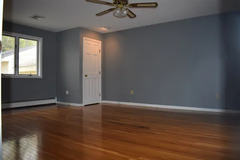2 Nancy Lane Hooksett NH 03106
