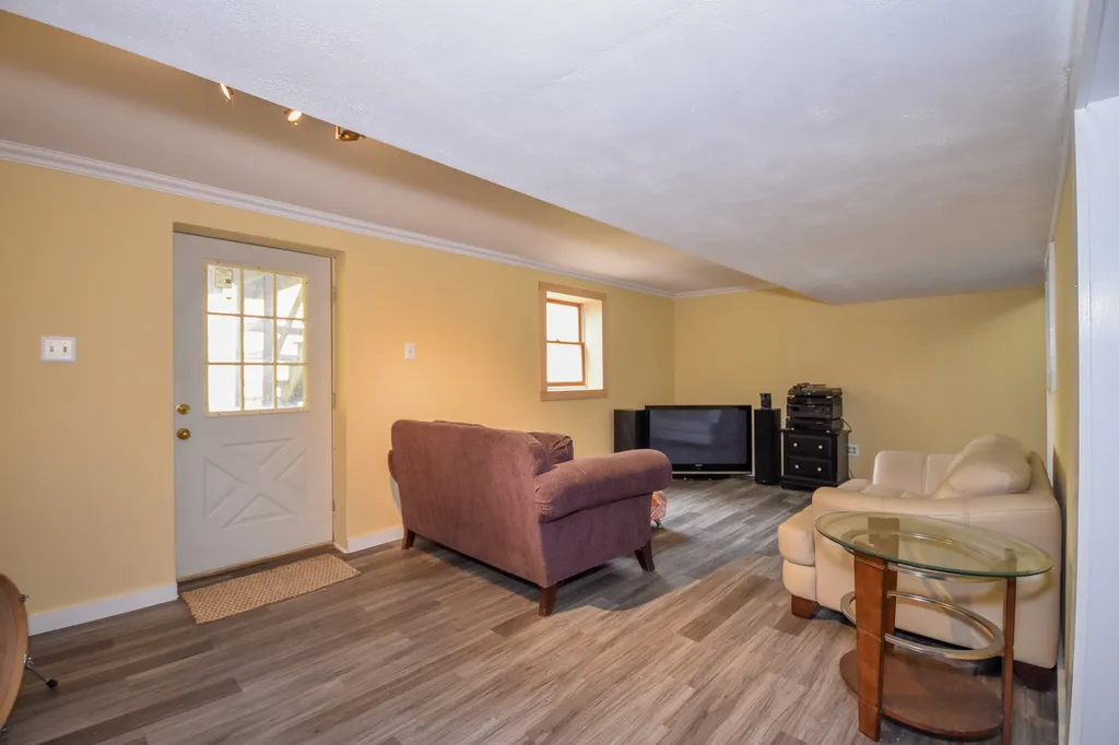 120 Edgewater Drive Barrington NH 03825