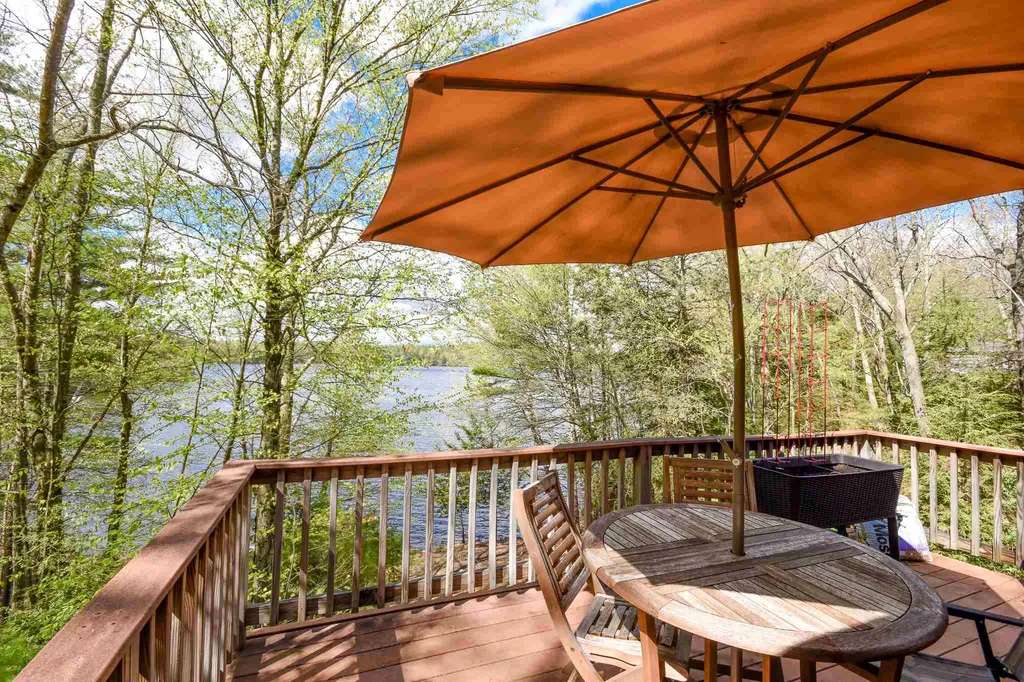 120 Edgewater Drive Barrington NH 03825