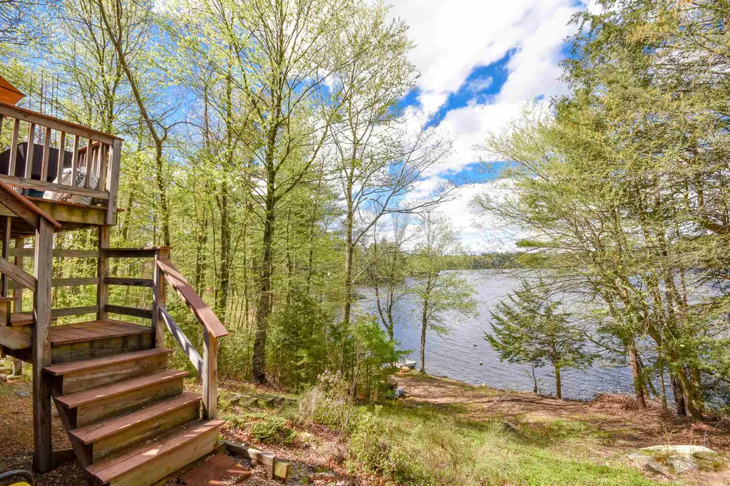 120 Edgewater Drive Barrington NH 03825