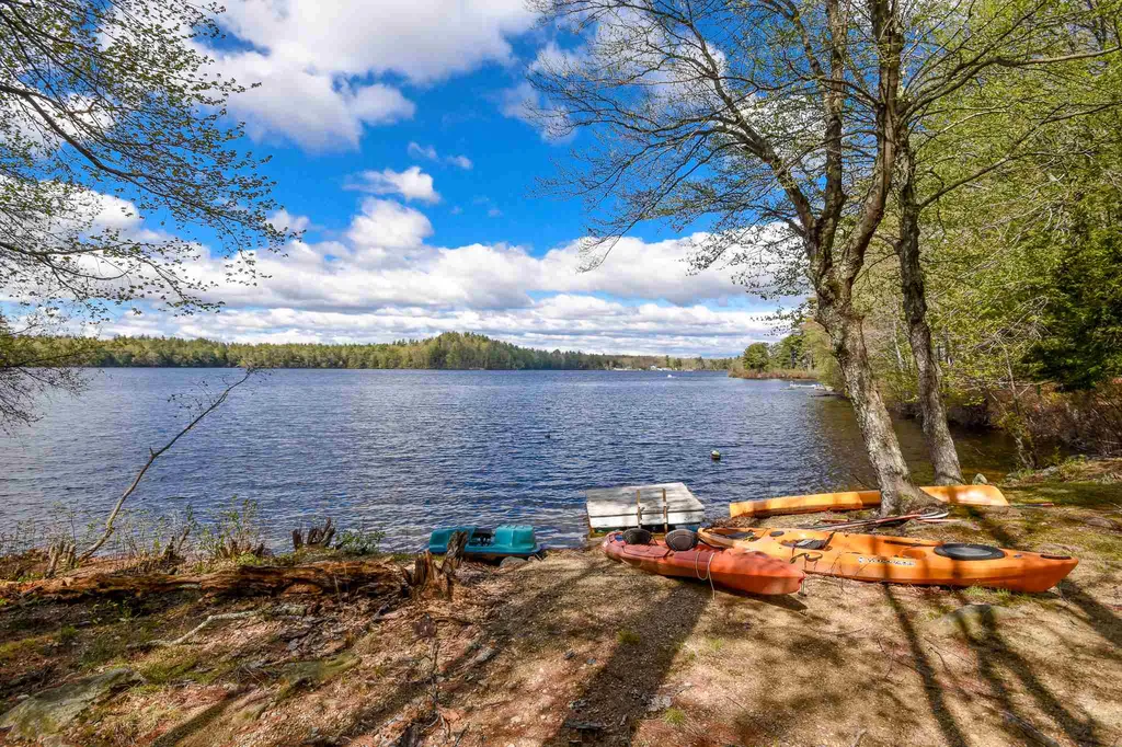 120 Edgewater Drive Barrington NH 03825