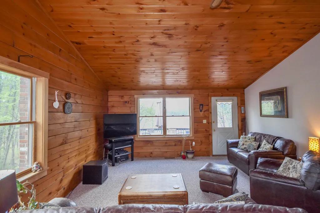 120 Edgewater Drive Barrington NH 03825