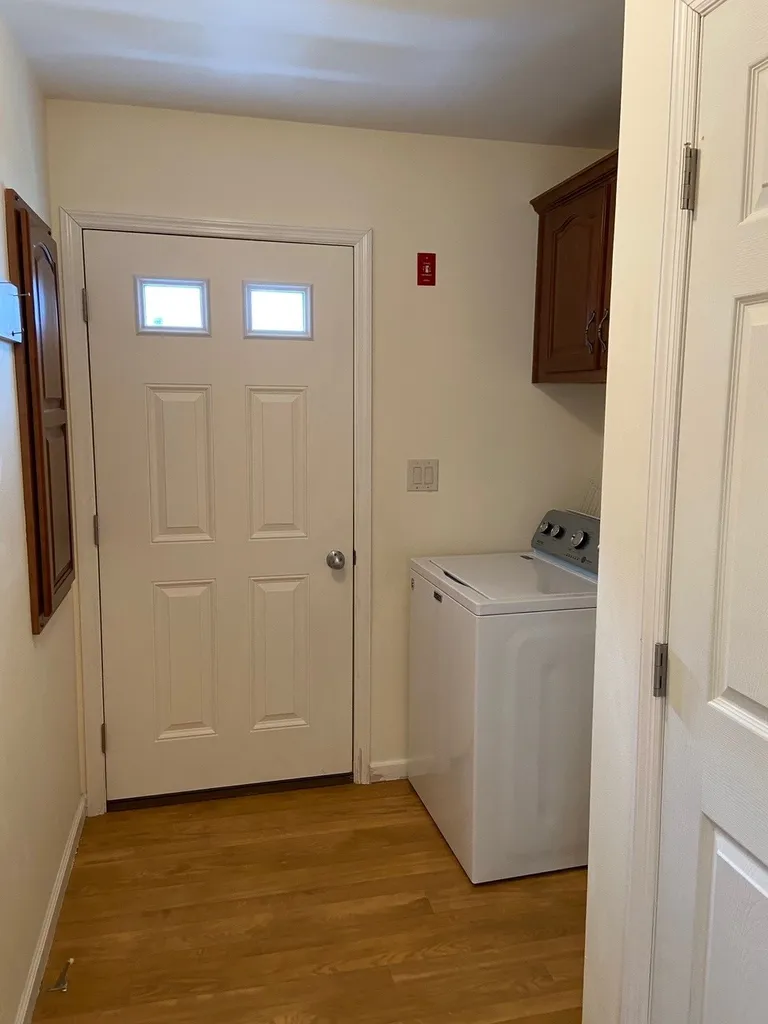 207 Mackerel Avenue Portsmouth NH 03801