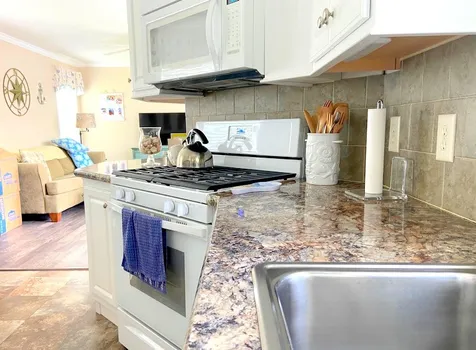 222 Mackerel Avenue Portsmouth NH 03801