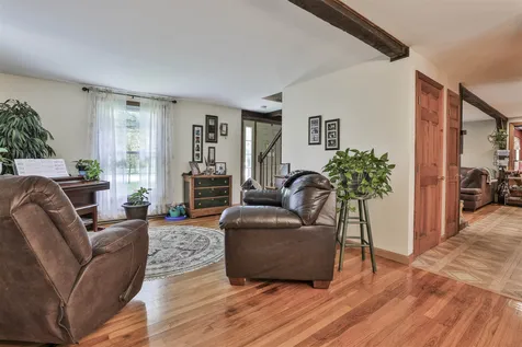 7 Douglas Drive Amherst NH 03031