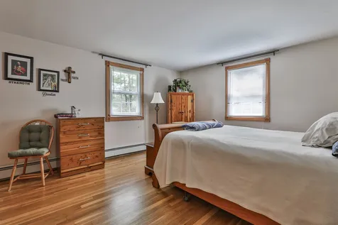 7 Douglas Drive Amherst NH 03031