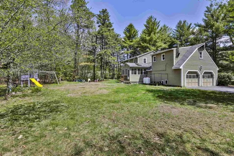 7 Douglas Drive Amherst NH 03031