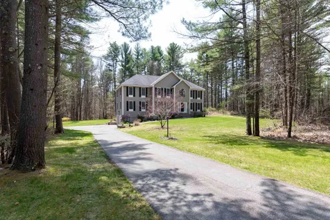 13 Harley Lane Salem NH 03079