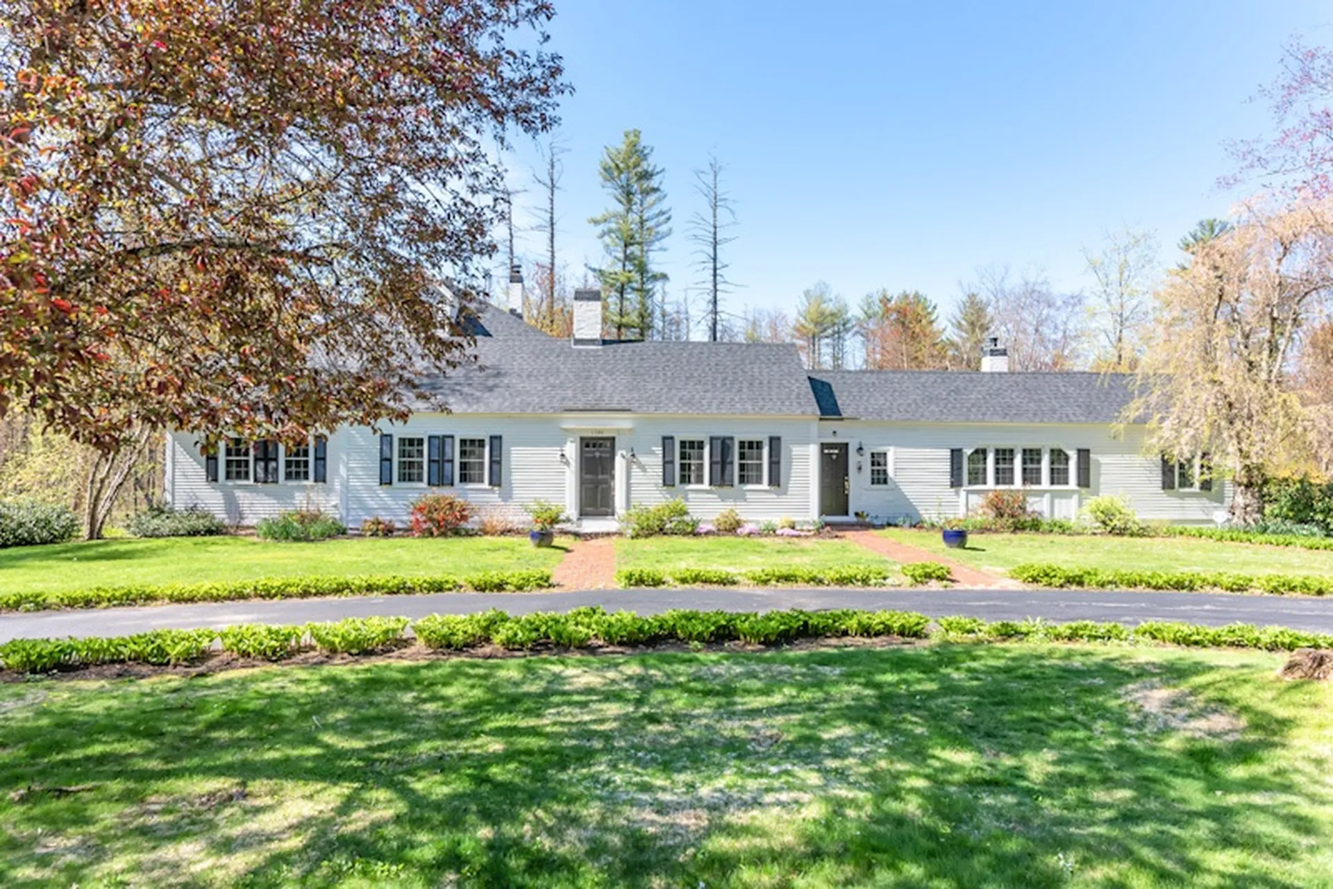 38 Witches Spring Road Hollis NH 03049
