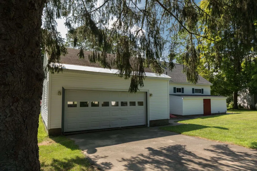 14 Old Mill Road South Berwick ME 03908