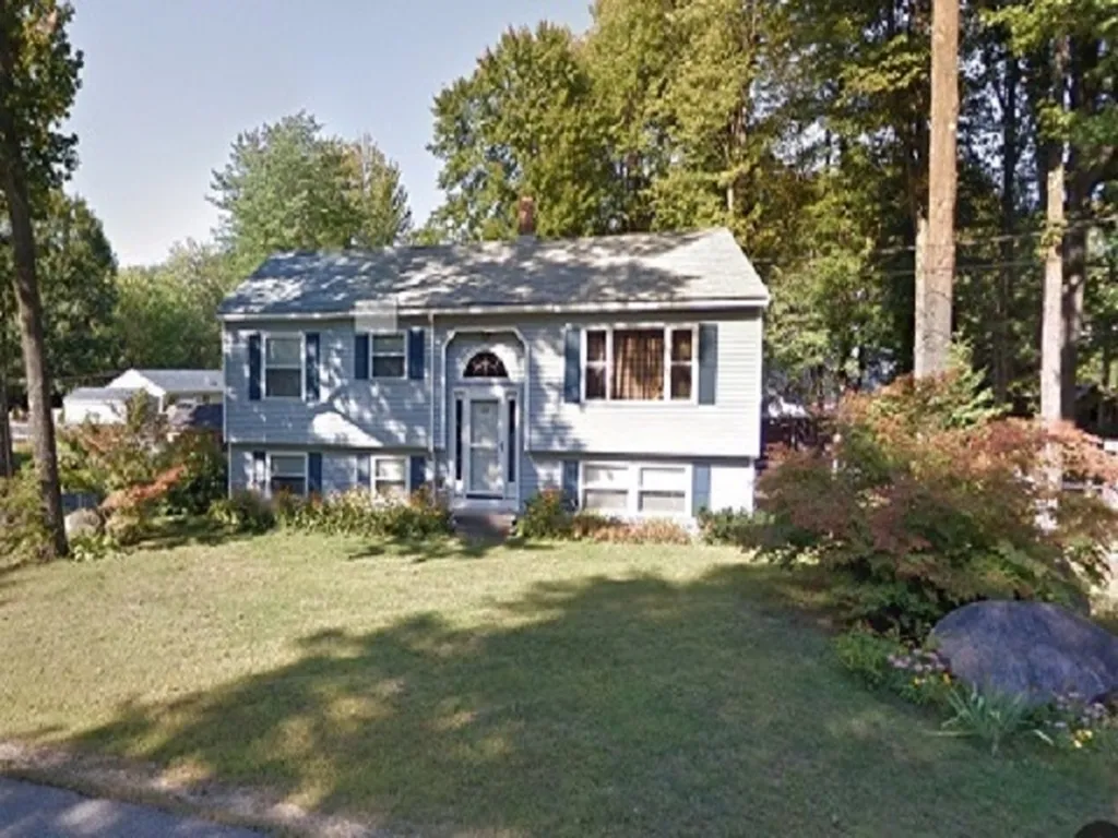 19 Birchwood Avenue Rochester NH 03867
