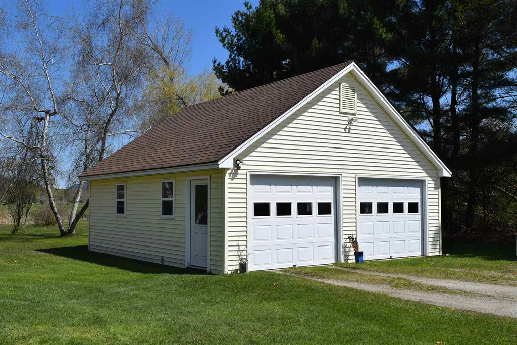 95 Stetson Road Bristol VT 05443