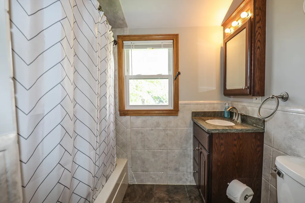 112 West Haven Road Manchester NH 03104