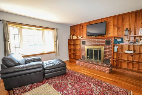 112 West Haven Road Manchester NH 03104