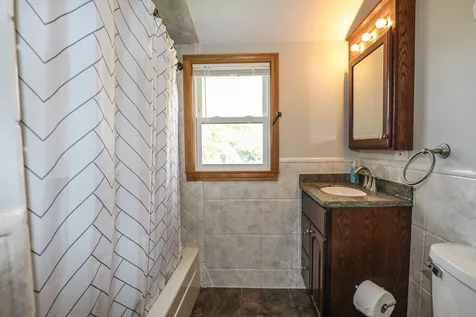 112 West Haven Road Manchester NH 03104