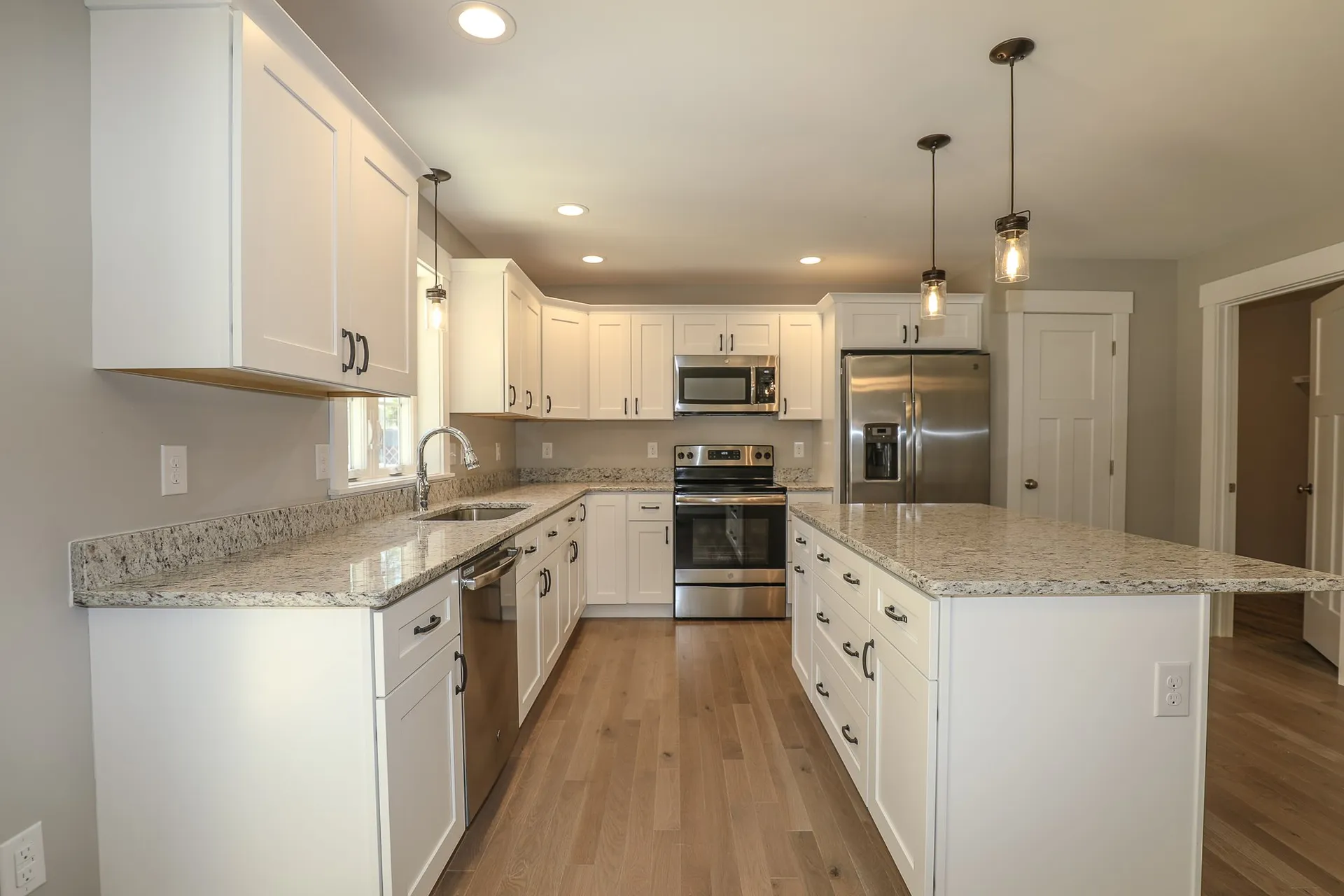 47a Derry Street Hudson NH 03051