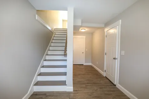 47a Derry Street Hudson NH 03051