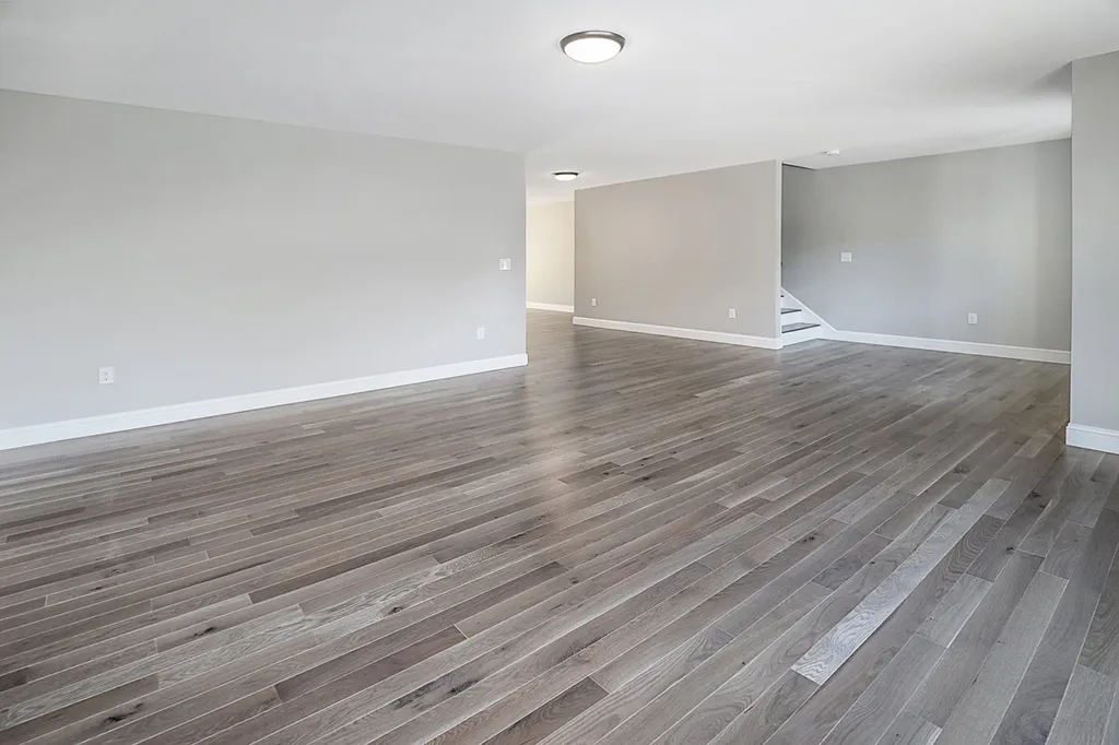 47b Derry Street Hudson NH 03051